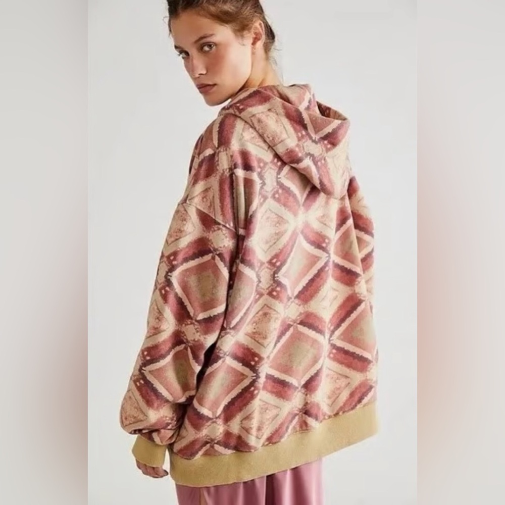 NWT We The Free It’s A Vibe Printed Hoodie In Warm Combo - Picture 2 of 2